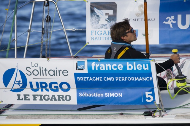 Sebastien Simon (Bretagne Credit Mutuel Performance) lors de la 1ere etape de la Solitaire Urgo Le Figaro 2017 entre Bordeaux et