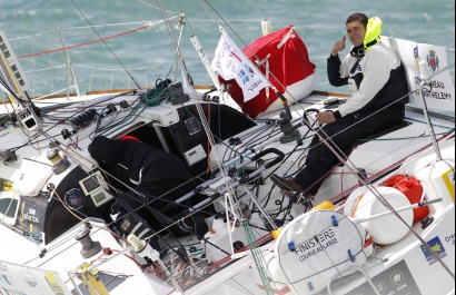 TRANSAT AG2R LA MONDIALE - DEPART DE CONCARNEAU LE 21/04/2012 - FIGARO BRETAGNE CREDIT MUTUEL PERFORMANCE (ANTHONY MARCHAND / RO