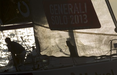 Les Figaros lors de la 1ere etape de la Generali Solo entre Cavalaire-sur-Mer et Barcelone - le 24/09/2013