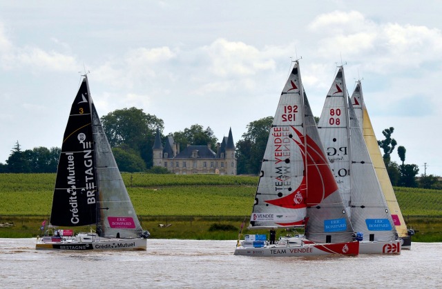 Ambiance sur le village de la Solitaire du Figaro Eric Bompard cachemire 2015 - Bordeaux le 25/05/2015