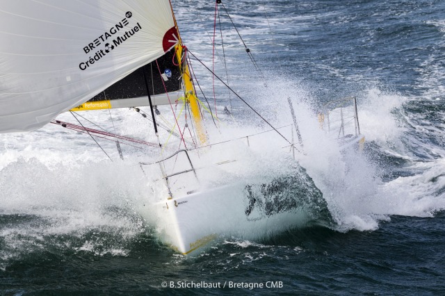 Sébastien SIMON sur Bretagne CMB Performance