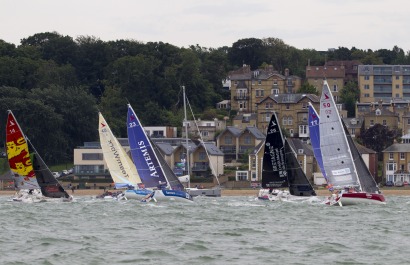 Depart de la 1eme etape de la Solitaire Bompard Le Figaro entre Cowes (UK) et Paimpol - Cowes le 26/06/2016