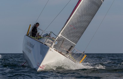 Port le Foret le 10 avril 2017, les Figaro Bretagne Crédit Mutuel avec Pierre Rhimbault (Bretagne Crédit Mutuel Espoir) et Sébas