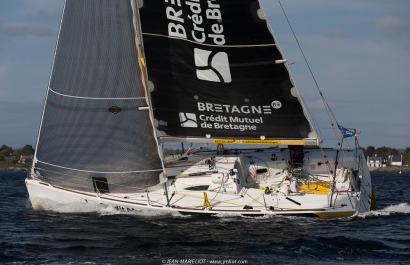 Port le Foret le 10 avril 2017, les Figaro Bretagne Crédit Mutuel avec Pierre Rhimbault (Bretagne Crédit Mutuel Espoir) et Sébas