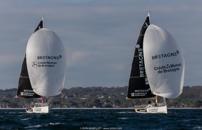 Port le Foret le 10 avril 2017, les Figaro Bretagne Crédit Mutuel avec Pierre Rhimbault (Bretagne Crédit Mutuel Espoir) et Sébas