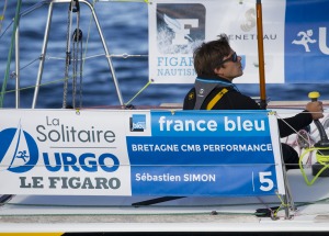 Sebastien Simon (Bretagne Credit Mutuel Performance) lors de la 1ere etape de la Solitaire Urgo Le Figaro 2017 entre Bordeaux et