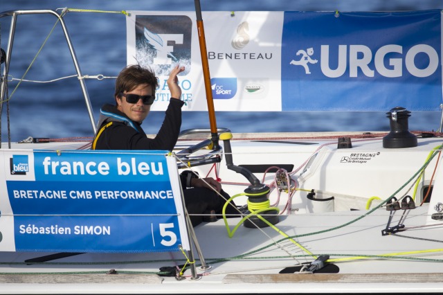 Sebastien Simon (Bretagne Credit Mutuel Performance) lors de la 1ere etape de la Solitaire Urgo Le Figaro 2017 entre Bordeaux et