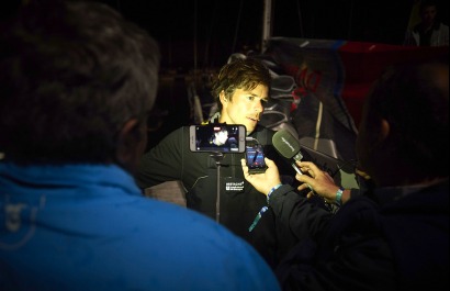 Arrivée à Concarneau de Sébastien SIMON