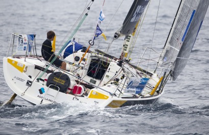 Sebastien Simon (Bretagne Credit Mutuel Performance) lors de la 4eme etape de la Solitaire Urgo Le Figaro entre Concarneau et Di