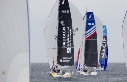 Les Figaros devant les 7 Iles lors de la 3eme etape de la Solitaire Urgo Le Figaro 2019 - en mer le 16/06/2019