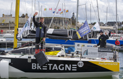 Ambiance sur le ponton avant le depart de la Transat en Double Concarneau-Saint Barthelemy le 12/05/2021