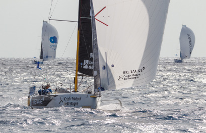 Les Figaros lors de la 1ere étape de la Solitaire du Figaro 2021 entre Saint Nazaire et Lorient - en mer le 23/08/2021