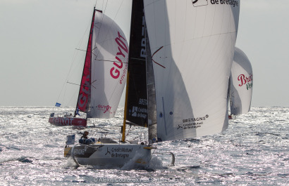 Les Figaros lors de la 1ere étape de la Solitaire du Figaro 2021 entre Saint Nazaire et Lorient - en mer le 23/08/2021